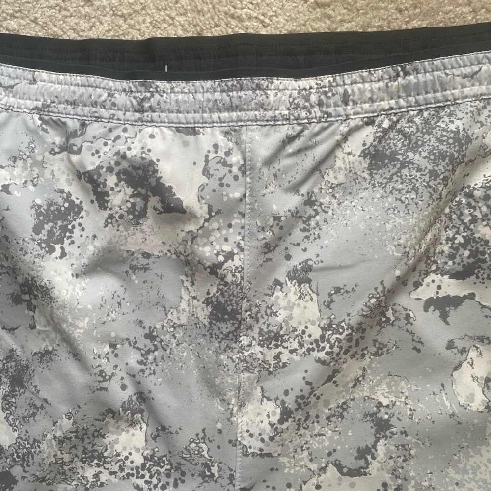 NWT The North Face Men’s Big Wander Shorts‎ 2.0 High Rise Grey Camo 5X/Long